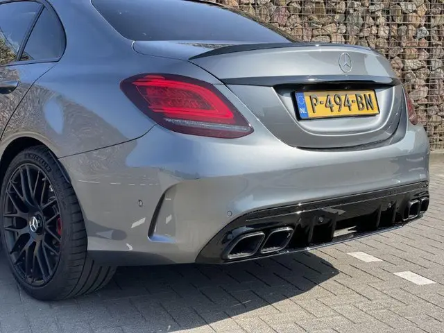 Mercedes-Benz C-Klasse 63 AMG S Prem.Pl.P. 2019 Benzine 8
