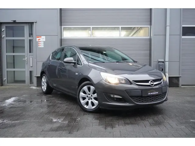 Opel Astra 1.4 Turbo Blitz 2014 Benzine 25