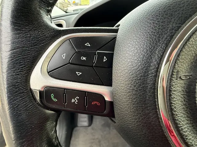 Jeep Renegade 1.4 MultiAir Longitude 2016 Benzine 14