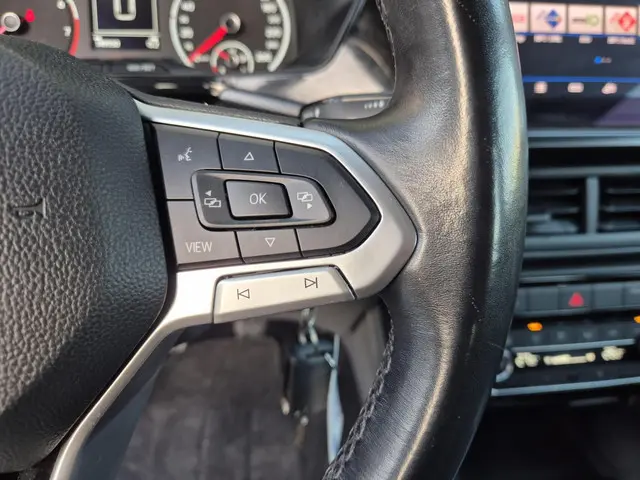 Volkswagen T-Cross 1.0 TSI Life 2019 Benzine 13