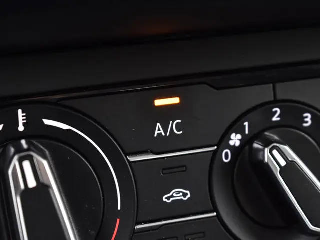 Volkswagen Polo 1.0 TSI 95pk Life 2023 Benzine 35