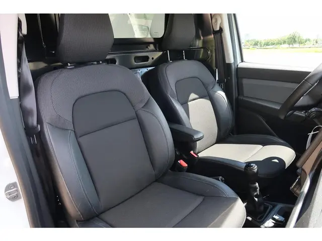 Renault Express 1.5 dCi 75 Comfort + 2022 Diesel 10