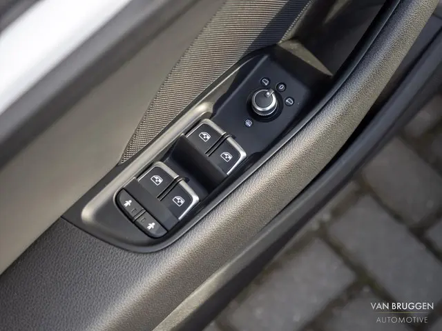 Audi A3 Sportback 35 TFSI S-Line 2019 Benzine 28