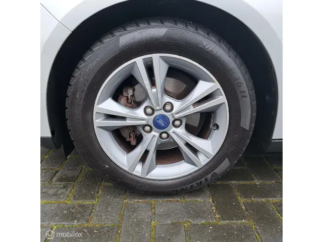 Ford Focus Wagon 1.0 EcoBoost Titanium 2013 Benzine 9