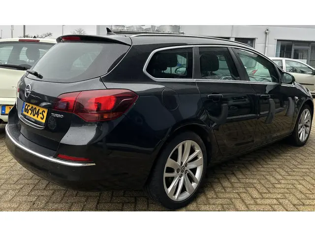 Opel Astra Sports Tourer 1.4 Turbo Sport + 2015 Benzine 3
