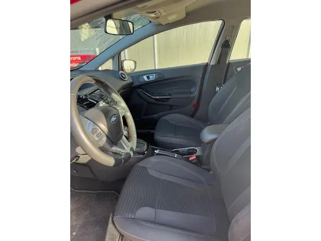 Ford Fiesta 1.0 EcoBoost Titanium Automaat 2013 Benzine 9