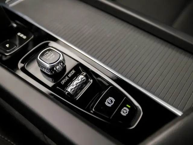 Volvo V60 2.0 B3 Business Sport 2020 Hybride Benzine 29