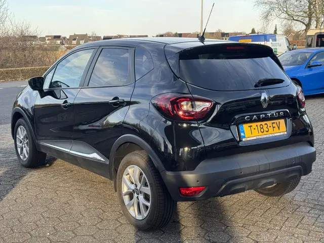 Renault Captur 0.9 TCe Limited 2020 Benzine 4