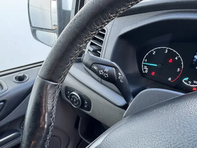 Ford Transit Custom 320 2.0 TDCI 130PK 2020 Diesel 28