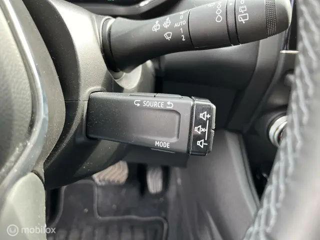 Mitsubishi ASX 1.6 PHEV AT Instyle 2023 Hybride Benzine 16