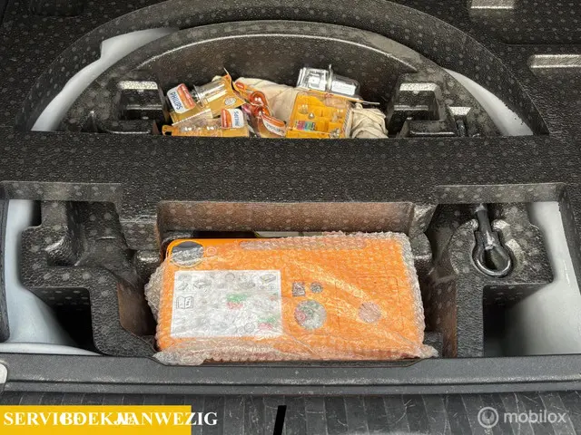 Peugeot 2008 1.2 VTi Active 2014 Benzine 14