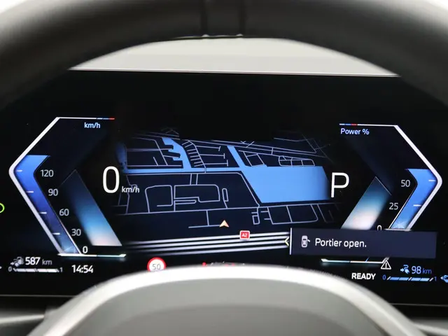 BMW 3 Serie Sedan 330e 2025 Hybride Benzine 15