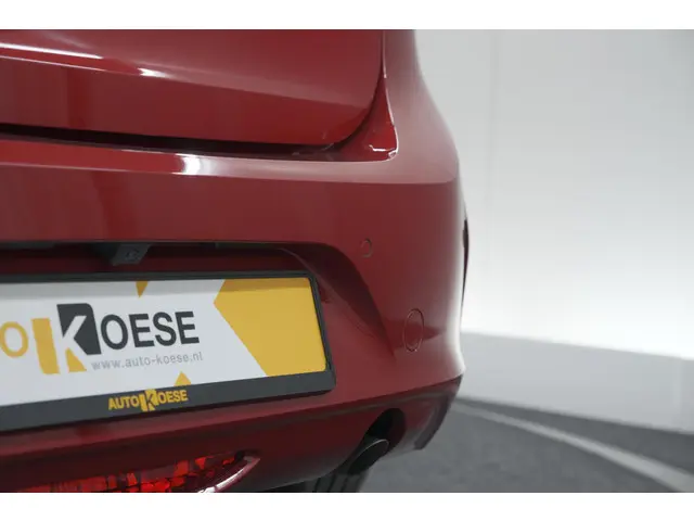 Opel Corsa 1.2 Turbo 100 Ultimate 2023 Benzine 26