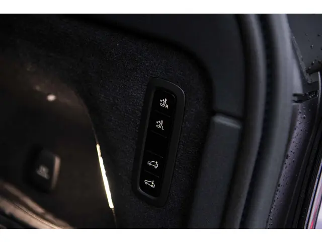 Volvo EX90 Twin Motor Performance Ultra 2025 Elektrisch 35