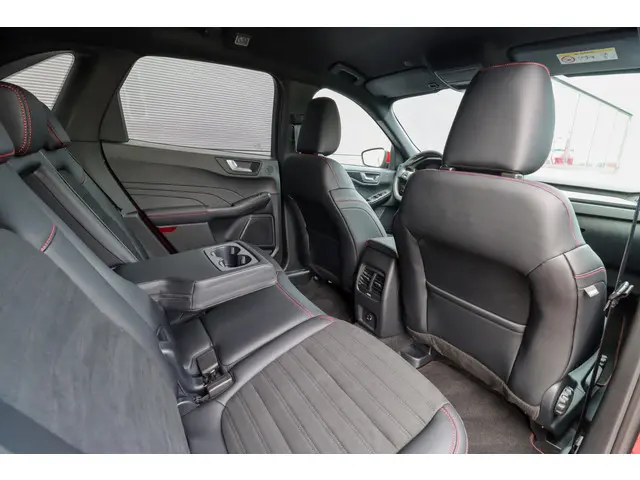 Ford Kuga 2.5 PHEV ST-Line X 2022 Hybride Benzine 7