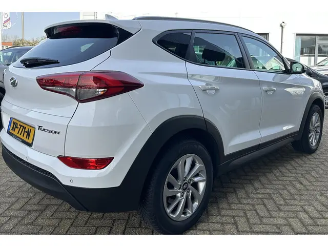 Hyundai Tucson 1.6 GDi Comfort 2018 Benzine 2