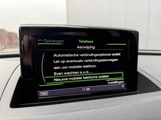 Audi Q3 2.0 TFSI quattro Pro Line S 2013 Benzine 35