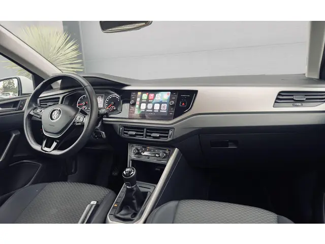 Volkswagen Polo 1.0 TSI Beats 2018 Benzine 4