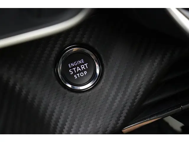Peugeot 208 1.2 PureTech Allure Pack 2021 Benzine 21