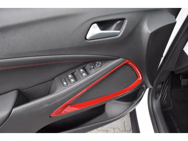 Opel Crossland 1.2 Turbo GS Line VERKOCHT!!! 2022 Benzine 3
