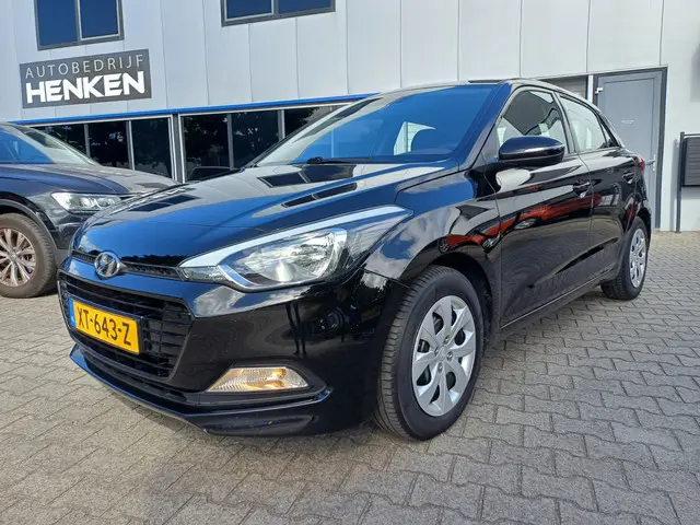 Hyundai i20 3