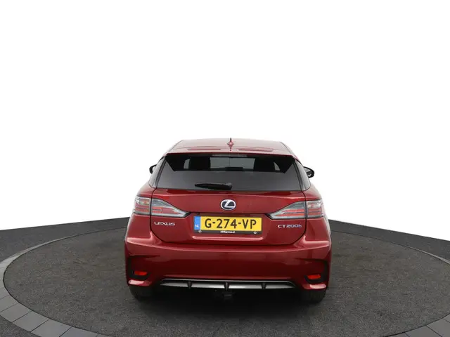 Lexus CT 200h F Sport Line 2016 Hybride Benzine 54