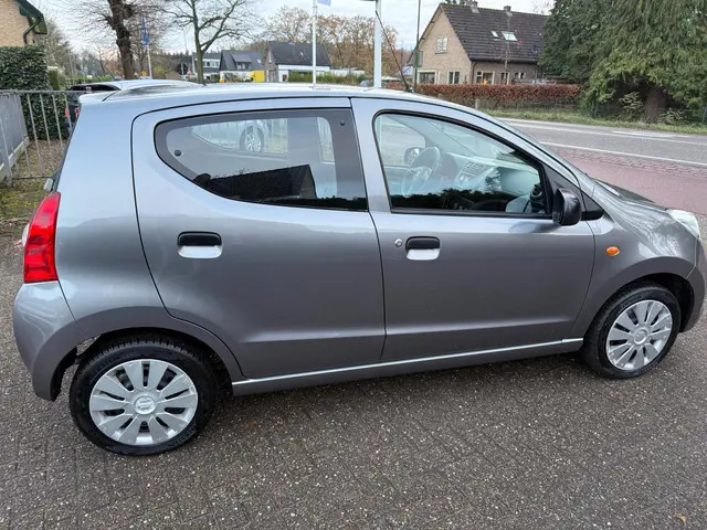 Suzuki Alto 1.0 Comfort EASSS 2013 Benzine 7