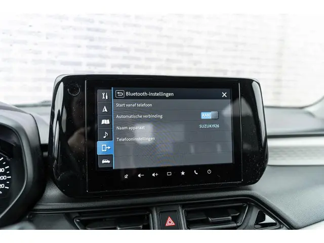 Suzuki Swift Smart Hybrid 1.2 Select 2025 Benzine 38