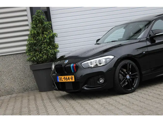 BMW 1 Serie 118i M Sport 2018 Benzine 25