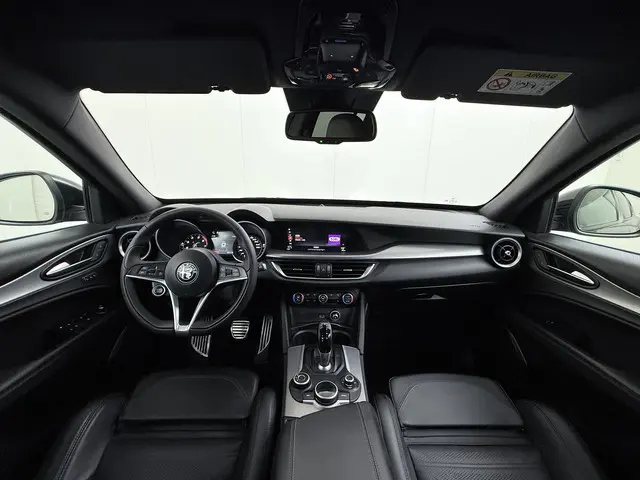 Alfa Romeo Stelvio 2.0 T AWD Super 2019 Benzine 25