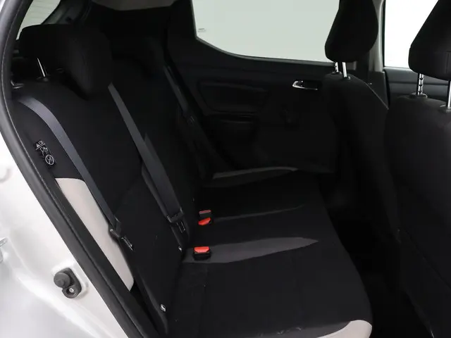 Nissan Micra 0.9 IG-T N-CONNECTA 2018 Benzine 9