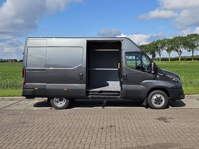 Iveco Daily 35C18 2024 Diesel 13