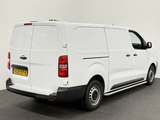 Opel Vivaro 1.5 CDTI L3H1 Edition 2021 Diesel 13