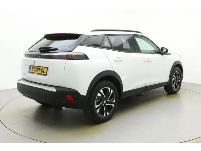 Peugeot e-2008 EV Allure Pack 50 kWh 2022 Elektrisch 2