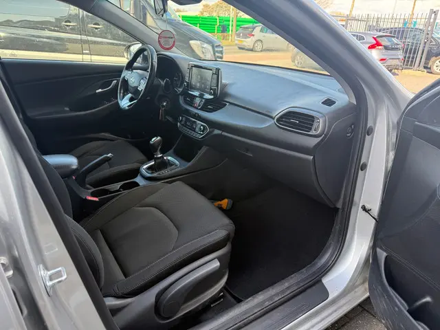 Hyundai i30 Wagon 1.0 T-GDI Comfort 2018 Benzine 11