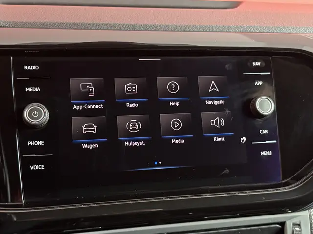 Volkswagen T-Cross 1.0 TSI R-Line 2021 Benzine 42