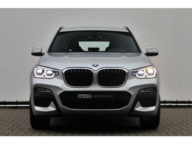 BMW X3 xDrive20i 2019 Benzine 4