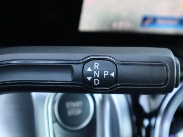 Mercedes-Benz EQB 300 4MATIC AMG line 2022 Elektrisch 21