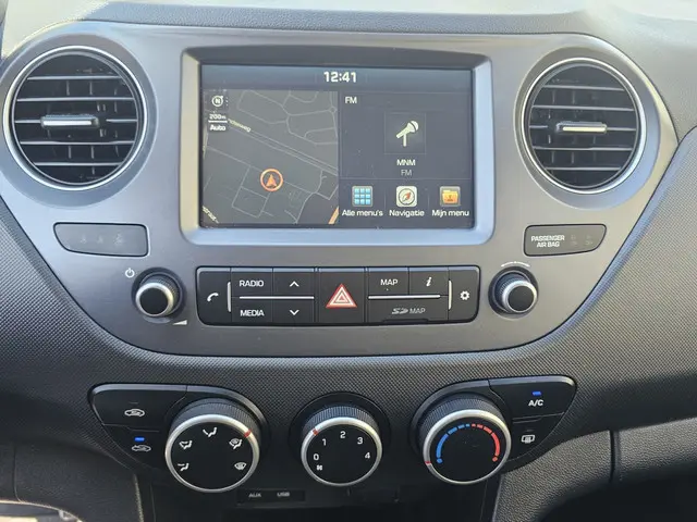 Hyundai i10 1.0i Comfort Navi/Airci/Ccr 2017 Benzine 17