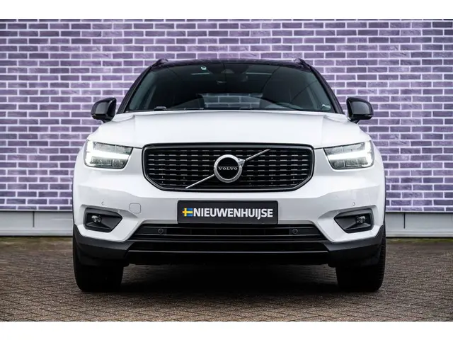 Volvo XC40 2.0 T4 R-Design 2019 Benzine 9