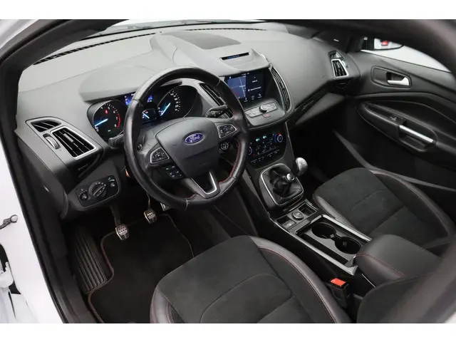 Ford Kuga 1.5 EcoBoost ST Line 2017 Benzine 2