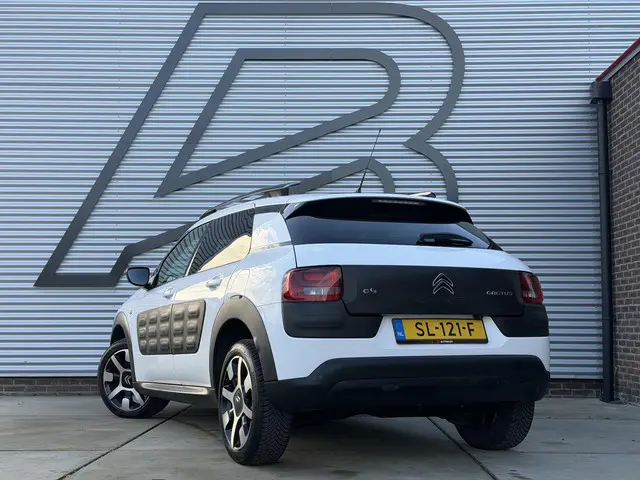 Citroën C4 Cactus 1.2 PureTech Shine 2016 Benzine 5