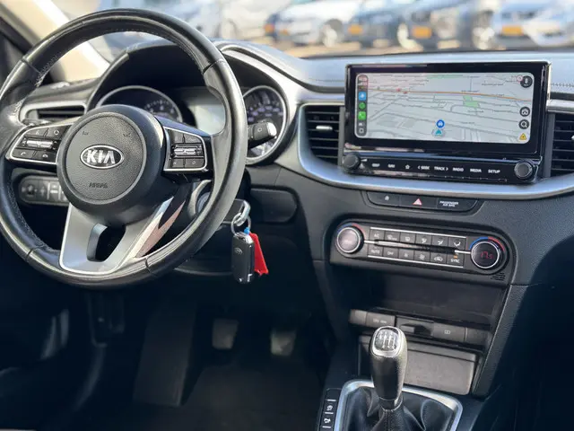 Kia Ceed Sportswagon 1.5 T-GDi DynamicLine 2021 Benzine 20