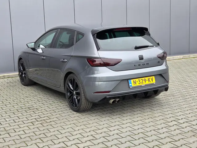 SEAT Leon 1.4 EcoTSI Style FR 2017 Benzine 6