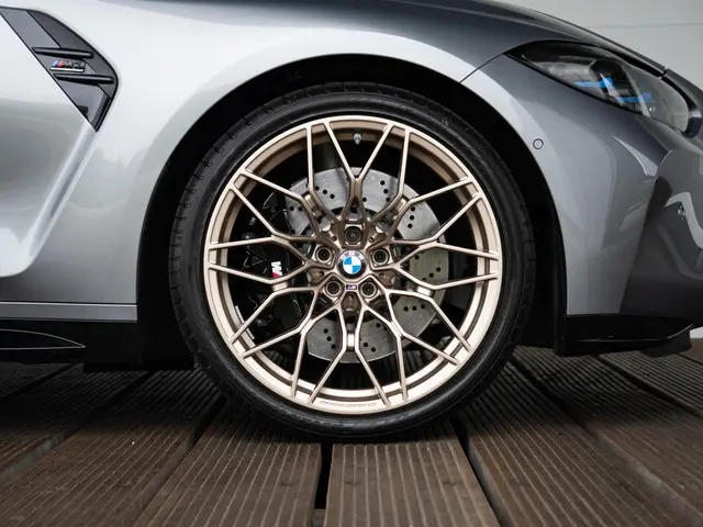 BMW M3 Touring xDrive Competition 2024 Benzine 6