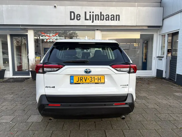 Toyota RAV4 2.5 Hybrid AWD Active 2020 Hybride Benzine 9