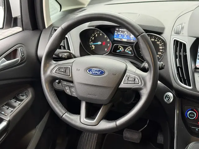 Ford C-MAX 1.5 Titanium 2015 Benzine 10