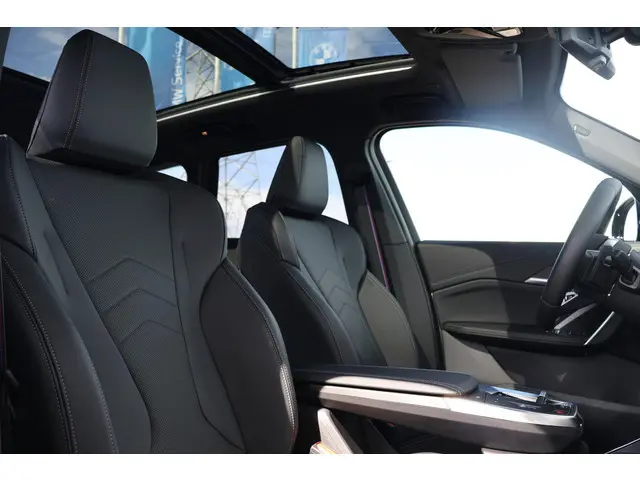 BMW X1 xDrive30e 2025 Hybride Benzine 14