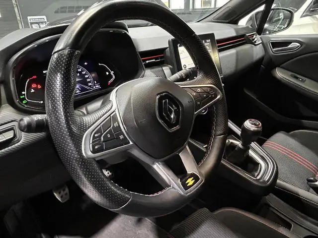 Renault Clio 1.0 TCe R.S. Line 2021 Benzine 28