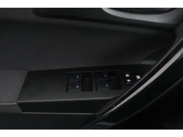 Toyota Auris 1.8 Hybrid Dynamic 2018 Hybride Benzine 28